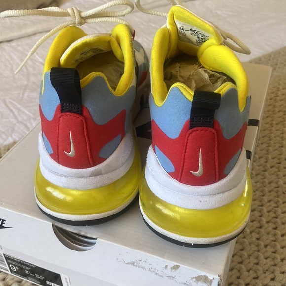 Air Max 270 React - Picture 6 of 7